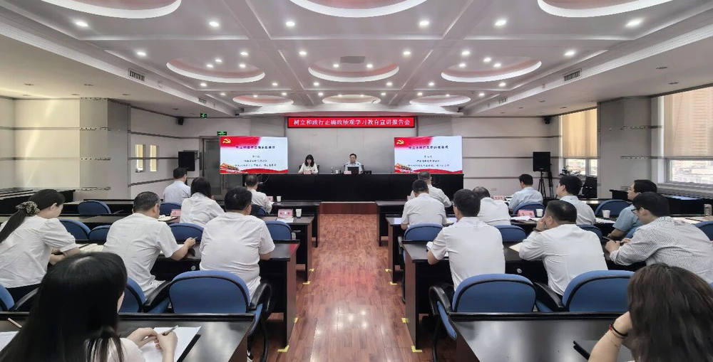 河南省通信管理局 李心记2.jpg